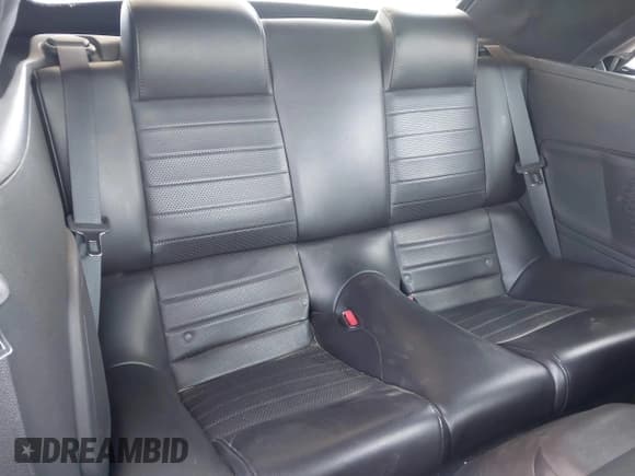 ✅ 2007 Ford Mustang GT Deluxe • VIN: 1ZVFT85H875257335 • Лот: 42489672. Опубликован ранее на IAAI с пробегом 50 334 миль. Бесплатный доступ к архиву аукционных продаж из США и подробный отчёт об истории автомобиля на DreamBid. Изображение 8.