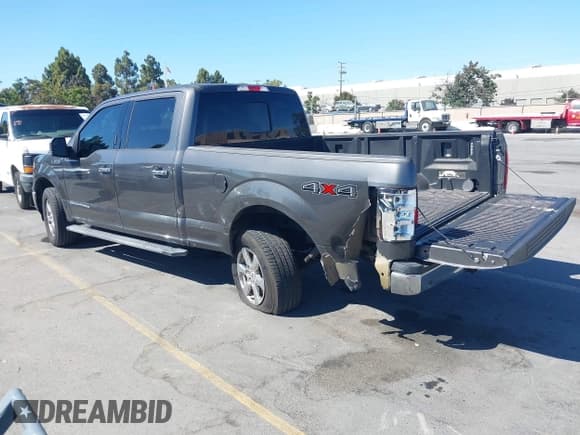 ✅ 2019 Ford F-150 XL • VIN: 1FTFW1E53KKF03550 • Lot: 42877389. Listed on IAAI with 47,199 mi. Free auction sales archive from the USA and detailed vehicle history report at DreamBid. Image 3.