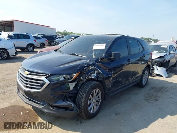 ✅ 2020 Chevrolet Equinox LS • VIN: 3GNAXHEV7LS606614 • Lot: 43269986. Wystawiony na IAAI z przebiegiem 112 138 mil. Bezpłatny archiwum sprzedaży aukcyjnych z USA i szczegółowy raport historii pojazdu na DreamBid. Zdjęcie 17.