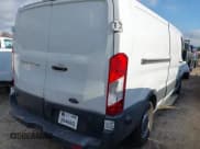 ✅ 2018 Ford Transit • VIN: 1FTYR2YM4JKB09904 • Lot: 41415555. Wystawiony na IAAI z przebiegiem 101 664 mil. Bezpłatny archiwum sprzedaży aukcyjnych z USA i szczegółowy raport historii pojazdu na DreamBid. Zdjęcie 4.