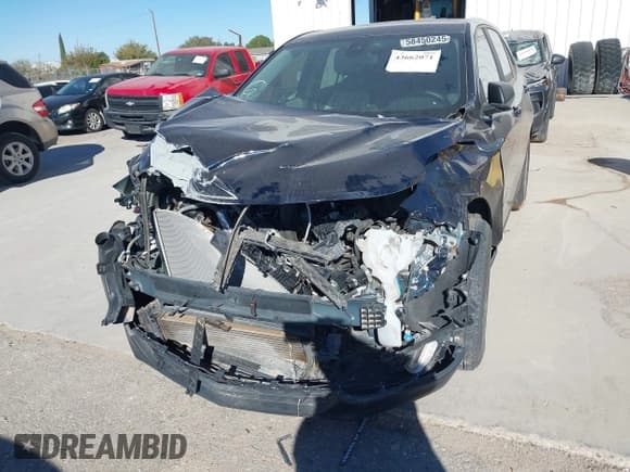 ✅ 2020 Chevrolet Equinox LS • VIN: 3GNAXHEV2LS679874 • Lot: 43662071. Wystawiony na IAAI z przebiegiem 40 541 mil. Bezpłatny archiwum sprzedaży aukcyjnych z USA i szczegółowy raport historii pojazdu na DreamBid. Zdjęcie 6.