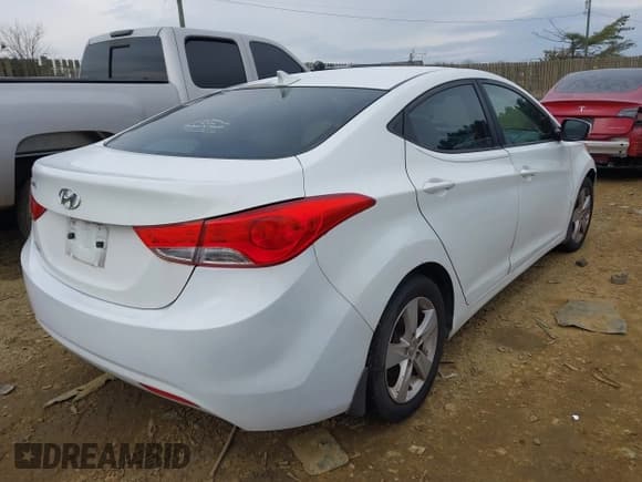 ✅ 2013 Hyundai Elantra GLS • VIN: 5NPDH4AE9DH396868 • Lot: 43904199. Listed on IAAI with 245,494 mi. Free auction sales archive from the USA and detailed vehicle history report at DreamBid. Image 4.