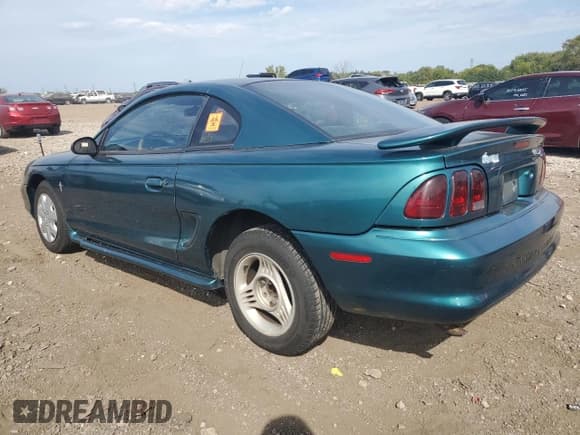 ✅ 1997 Ford Mustang • VIN: 1FALP4043VF163027 • Лот: 80539235. Опубликован ранее на Copart с пробегом Не указан. Бесплатный доступ к архиву аукционных продаж из США и подробный отчёт об истории автомобиля на DreamBid. Изображение 2.
