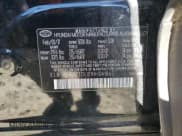 ✅ 2017 Hyundai Santa Fe 2.4L • VIN: 5NMZTDLB1HH041865 • Lot: 90881125. Listed on Copart with 140,235 mi. Free auction sales archive from the USA and detailed vehicle history report at DreamBid. Image 13.