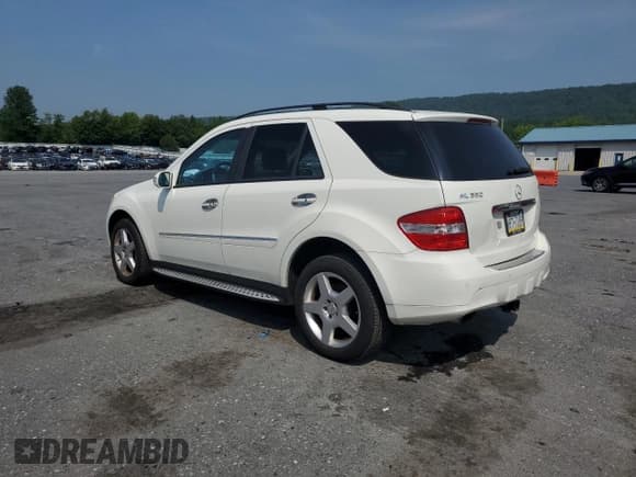 ✅ 2008 Mercedes-Benz M 550 • VIN: 4JGBB72E68A395680 • Lot: 59839385. Listed on Copart with 115,098 mi. Free auction sales archive from the USA and detailed vehicle history report at DreamBid. Image 2.