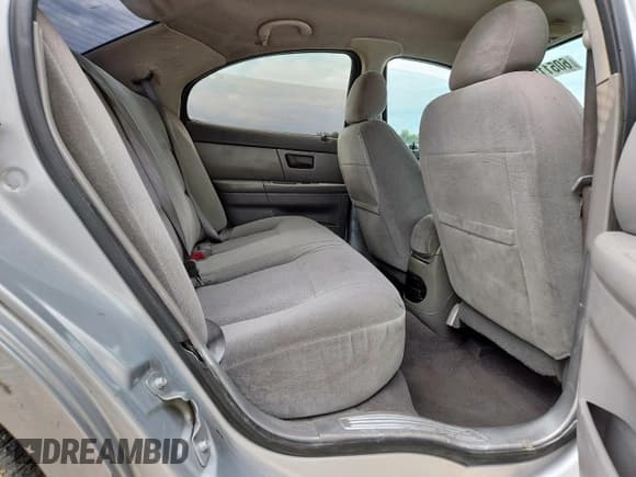 ✅ 2003 Mercury Sable GS • VIN: 1MEFM50U43G618625 • Lot: 60511065. Listed on Copart with 178,865 mi. Free auction sales archive from the USA and detailed vehicle history report at DreamBid. Image 10.