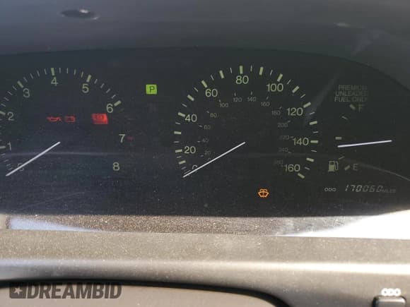 ✅ 1993 Lexus LS • VIN: JT8UF11E2P0159255 • Lot: 47205425. Listed on Copart with 170,060 mi. Free auction sales archive from the USA and detailed vehicle history report at DreamBid. Image 9.