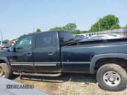 ✅ 2005 Chevrolet Silverado 2500HD LS • VIN: 1GCHK232X5F966561 • Lot: 42402828. Wystawiony na IAAI z przebiegiem 207 618 mil. Bezpłatny archiwum sprzedaży aukcyjnych z USA i szczegółowy raport historii pojazdu na DreamBid. Zdjęcie 14.