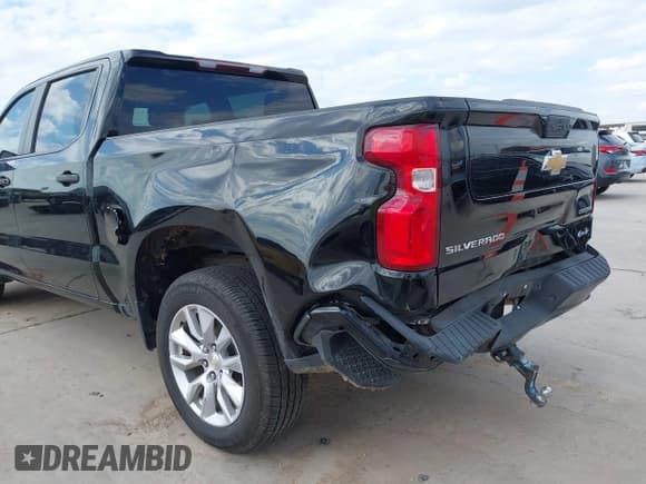 ✅ 2021 Chevrolet Silverado 1500 Custom • VIN: 3GCPWBEK3MG322748 • Лот: 43221387. Опубликован ранее на IAAI с пробегом 115 365 миль. Бесплатный доступ к архиву аукционных продаж из США и подробный отчёт об истории автомобиля на DreamBid. Изображение 6.