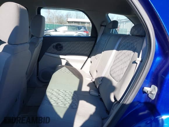 ✅ 2007 Chevrolet Equinox LS • VIN: 2CNDL23F276022065 • Лот: 41408207. Опубликован ранее на IAAI с пробегом 197 236 миль. Бесплатный доступ к архиву аукционных продаж из США и подробный отчёт об истории автомобиля на DreamBid. Изображение 8.