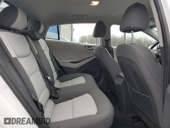 ✅ 2020 Hyundai Ioniq Blue • VIN: KMHC65LC7LU215611 • Лот: 80780154. Размещён на Copart с пробегом 81 845 миль миль. Получите бесплатный доступ к архиву аукционных продаж из США и посмотрите подробный отчёт об истории автомобиля на DreamBid. Изображение 10.