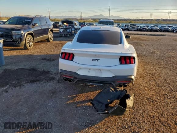 ✅ 2025 Ford Mustang GT • VIN: 1FA6P8CFXS5406433 • Lot: 94894405. Listed on Copart with 1,340 mi. Free auction sales archive from the USA and detailed vehicle history report at DreamBid. Image 6.