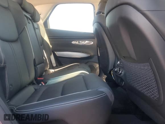 ✅ 2023 Genesis GV70 Advanced • VIN: 5NMMCET19PH000437 • Lot: 79574903. Listed on Copart with 2,838 mi. Free auction sales archive from the USA and detailed vehicle history report at DreamBid. Image 10.