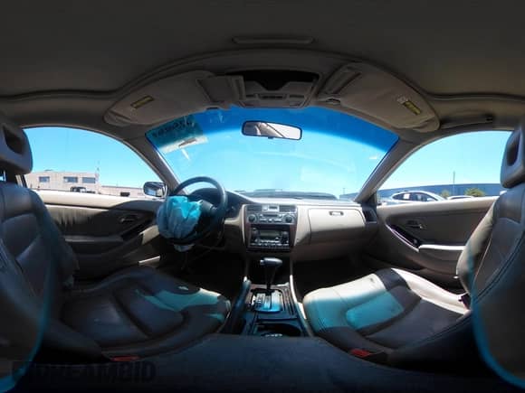 2001 Honda Accord EX с VIN 1HGCG22501A008920, выставлен на аукционе IAAI как лот 42500369 с пробегом 331 256 миль миль и . История ставок и продаж доступна на DreamBid. Изображение 18.