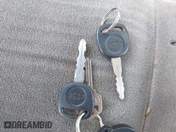 ✅ 2003 Chevrolet Suburban LT • VIN: 1GNFK16Z13J175332 • Лот: 41605367. Опубликован ранее на IAAI с пробегом Не указан. Бесплатный доступ к архиву аукционных продаж из США и подробный отчёт об истории автомобиля на DreamBid. Изображение 11.