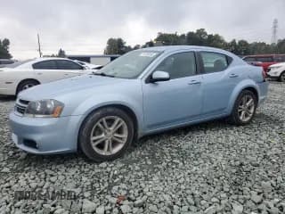 ✅ 2013 Dodge Avenger SXT • VIN: 1C3CDZCG0DN526401 • Лот: 71739184. Опубликован ранее на Copart с пробегом 72 988 миль. Бесплатный доступ к архиву аукционных продаж из США и подробный отчёт об истории автомобиля на DreamBid. Изображение 1.