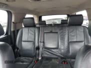 ✅ 2011 Chevrolet Suburban LS • VIN: 1GNSKHE39BR373953 • Lot: 79102174. Wystawiony na Copart z przebiegiem Nie podano. Bezpłatny archiwum sprzedaży aukcyjnych z USA i szczegółowy raport historii pojazdu na DreamBid. Zdjęcie 10.