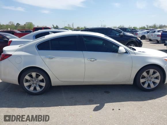 ✅ 2014 Buick Regal Premium I • VIN: 2G4GN5EX9E9203237 • Lot: 41839581. Listed on IAAI with 149,077 mi. Free auction sales archive from the USA and detailed vehicle history report at DreamBid. Image 13.