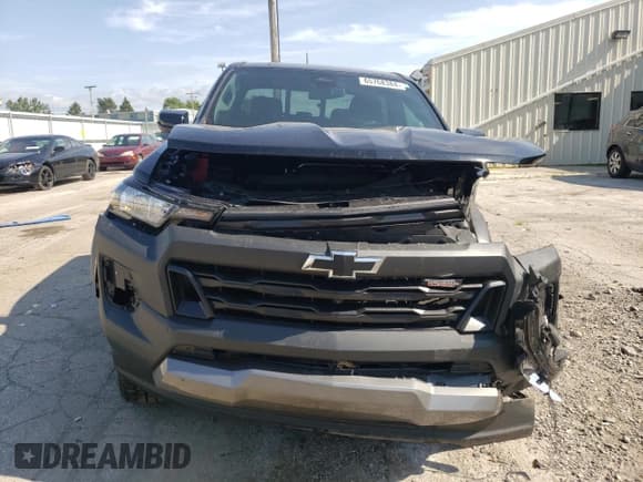 ✅ 2023 Chevrolet Colorado 4WD Trail Boss • VIN: 1GCPTEEK6P1216050 • Лот: 65768384. Опубликован ранее на Copart с пробегом 11 070 миль. Бесплатный доступ к архиву аукционных продаж из США и подробный отчёт об истории автомобиля на DreamBid. Изображение 5.