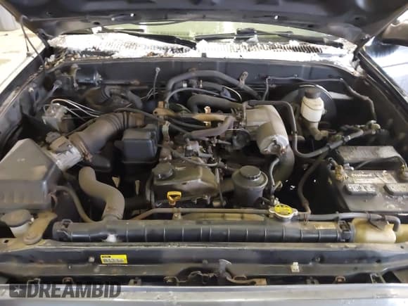 ✅ 2004 Toyota Tacoma • VIN: 5TENL42N04Z448225 • Lot: 43856649. Listed on IAAI with 150,661 mi. Free auction sales archive from the USA and detailed vehicle history report at DreamBid. Image 10.