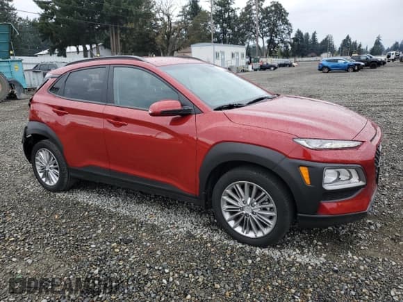 ✅ 2021 Hyundai Kona SEL • VIN: KM8K2CAA8MU628054 • Лот: 74726703. Опубликован ранее на Copart с пробегом 21 495 миль. Бесплатный доступ к архиву аукционных продаж из США и подробный отчёт об истории автомобиля на DreamBid. Изображение 4.