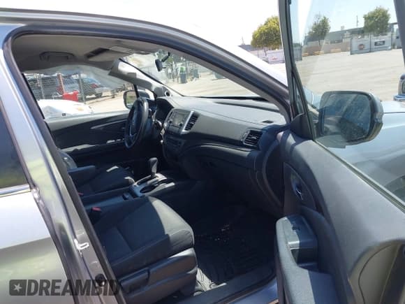 ✅ 2017 Honda Ridgeline RTS • VIN: 5FPYK3F42HB017461 • Lot: 42596296. Wystawiony na IAAI z przebiegiem 136 784 mil. Bezpłatny archiwum sprzedaży aukcyjnych z USA i szczegółowy raport historii pojazdu na DreamBid. Zdjęcie 5.