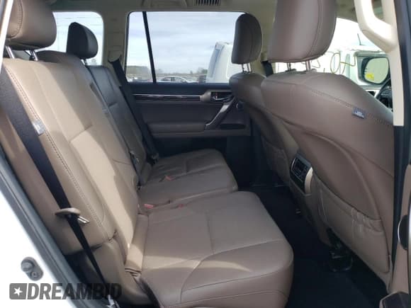 ✅ 2020 Lexus GX 460 Luxury • VIN: JTJGM7BX2L5246722 • Лот: 45659253. Опубликован ранее на Copart с пробегом 40 207 миль. Бесплатный доступ к архиву аукционных продаж из США и подробный отчёт об истории автомобиля на DreamBid. Изображение 11.