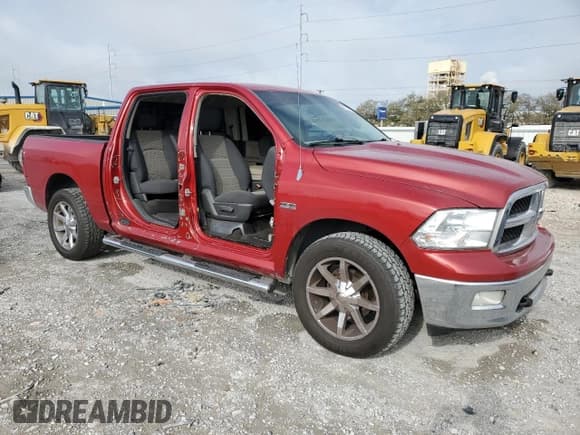 ✅ 2010 Dodge 1500 SLT • VIN: 1D7RB1CT1AS196555 • Lot: 47580305. Wystawiony na Copart z przebiegiem 201 771 mil. Bezpłatny archiwum sprzedaży aukcyjnych z USA i szczegółowy raport historii pojazdu na DreamBid. Zdjęcie 4.