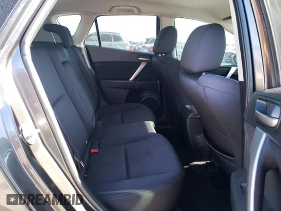 ✅ 2010 Mazda 3 S Sport • VIN: JM1BL1H62A1165512 • Lot: 82733355. Wystawiony na Copart z przebiegiem 164 349 mil. Bezpłatny archiwum sprzedaży aukcyjnych z USA i szczegółowy raport historii pojazdu na DreamBid. Zdjęcie 10.