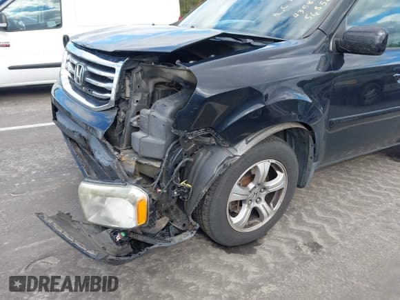 ✅ 2013 Honda Pilot EX-L • VIN: 5FNYF3H6XDB032098 • Lot: 43585685. Listed on IAAI with 245,565 mi. Free auction sales archive from the USA and detailed vehicle history report at DreamBid. Image 18.