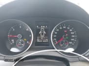 ✅ 2011 Volkswagen Golf • VIN: WVWDM9AJ4BW217990 • Lot: 41728984. Listed on IAAI with 109,419 mi. Free auction sales archive from the USA and detailed vehicle history report at DreamBid. Image 7.