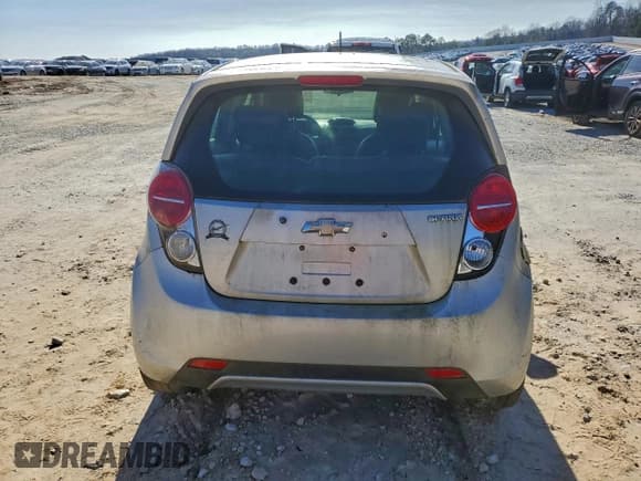 ✅ 2014 Chevrolet Spark LS • VIN: KL8CB6S94EC405508 • Lot: 96906255. Listed on Copart with 127,496 mi. Free auction sales archive from the USA and detailed vehicle history report at DreamBid. Image 6.