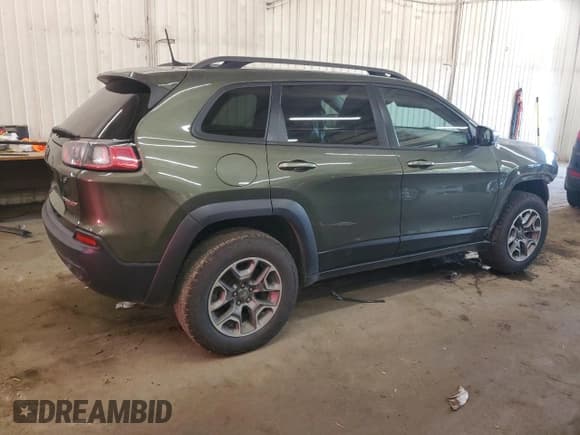 ✅ 2020 Jeep Cherokee Trailhawk • VIN: 1C4PJMBX5LD636472 • Lot: 71964555. Wystawiony na Copart z przebiegiem 97 887 mil. Bezpłatny archiwum sprzedaży aukcyjnych z USA i szczegółowy raport historii pojazdu na DreamBid. Zdjęcie 3.