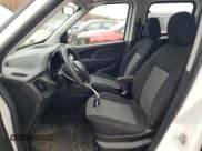 ✅ 2018 Ram ProMaster City Passenger • VIN: ZFBERFAB6J6J61470 • Lot: 77949454. Wystawiony na Copart z przebiegiem 120 272 mil. Bezpłatny archiwum sprzedaży aukcyjnych z USA i szczegółowy raport historii pojazdu na DreamBid. Zdjęcie 7.