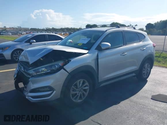 2018 Hyundai Tucson SEL с VIN KM8J33A44JU631922, выставлен на аукционе IAAI как лот 42600254 с пробегом 103 084 миль миль и . История ставок и продаж доступна на DreamBid. Изображение 2.
