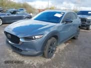 ✅ 2022 Mazda CX-30 S Preferred • VIN: 3MVDMBCL7NM418811 • Лот: 43653536. Опубликован ранее на IAAI с пробегом 32 364 миль. Бесплатный доступ к архиву аукционных продаж из США и подробный отчёт об истории автомобиля на DreamBid. Изображение 19.