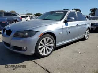 2011 BMW 3 Series 328i xDrive with VIN WBAPK7C54BA817233, listed as a Copart auction lot 82316865 with Not provided miles and Clean title. Bid and sale history available at DreamBid. Image 1.
