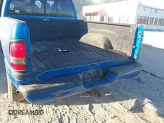 ✅ 2001 Dodge 1500 • VIN: 3B7HF13YX1G208960 • Лот: 43457929. Опубликован ранее на IAAI с пробегом Не указан. Бесплатный доступ к архиву аукционных продаж из США и подробный отчёт об истории автомобиля на DreamBid. Изображение 6.