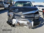 ✅ 2011 Chevrolet Suburban LT • VIN: 1GNSKJE34BR295704 • Lot: 76664374. Wystawiony na Copart z przebiegiem Nie podano. Bezpłatny archiwum sprzedaży aukcyjnych z USA i szczegółowy raport historii pojazdu na DreamBid. Zdjęcie 12.