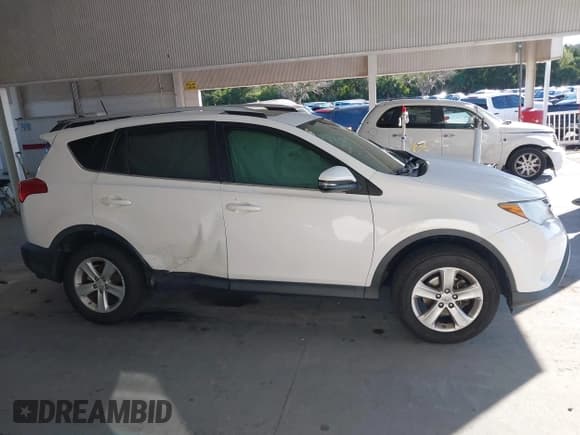 ✅ 2014 Toyota RAV4 XLE • VIN: 2T3WFREV2EW094919 • Lot: 43692636. Listed on IAAI with 121,339 mi. Free auction sales archive from the USA and detailed vehicle history report at DreamBid. Image 12.