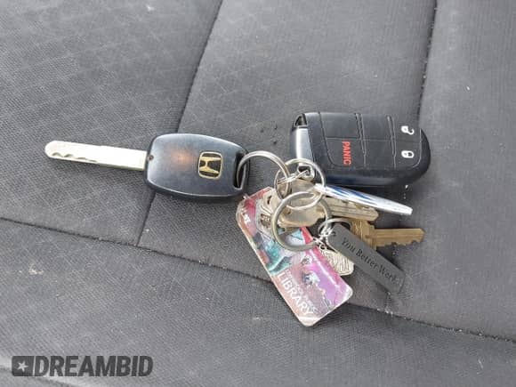 2018 Jeep Grand Cherokee Altitude с VIN 1C4RJFAG3JC180674, выставлен на аукционе IAAI как лот 40632513 с пробегом 87 403 миль миль и . История ставок и продаж доступна на DreamBid. Изображение 11.