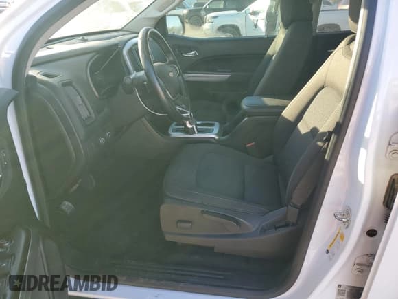 ✅ 2019 Chevrolet Colorado 4WD LT • VIN: 1GCGTCEN6K1110060 • Лот: 82173674. Опубликован ранее на Copart с пробегом 61 736 миль. Бесплатный доступ к архиву аукционных продаж из США и подробный отчёт об истории автомобиля на DreamBid. Изображение 7.