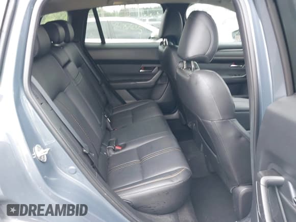 ✅ 2023 Mazda CX-50 S Premium Plus • VIN: 7MMVABEM6PN105424 • Lot: 42148825. Wystawiony na IAAI z przebiegiem 40 434 mil. Bezpłatny archiwum sprzedaży aukcyjnych z USA i szczegółowy raport historii pojazdu na DreamBid. Zdjęcie 8.