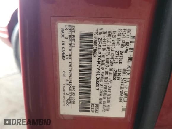 ✅ 1997 Ford Crown Victoria LX • VIN: 2FALP74W7VX108257 • Lot: 60773925. Wystawiony na Copart z przebiegiem 147 153 mil. Bezpłatny archiwum sprzedaży aukcyjnych z USA i szczegółowy raport historii pojazdu na DreamBid. Zdjęcie 12.