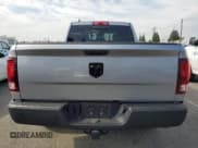 ✅ 2020 Ram 1500 Warlock • VIN: 1C6RR6GGXLS105597 • Lot: 65470795. Wystawiony na Copart z przebiegiem 96 197 mil. Bezpłatny archiwum sprzedaży aukcyjnych z USA i szczegółowy raport historii pojazdu na DreamBid. Zdjęcie 6.