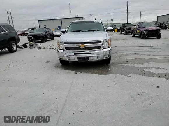 ✅ 2013 Chevrolet Silverado 1500 LT • VIN: 3GCPCSE09DG276141 • Лот: 89700035. Опубликован ранее на Copart с пробегом 176 663 миль. Бесплатный доступ к архиву аукционных продаж из США и подробный отчёт об истории автомобиля на DreamBid. Изображение 13.