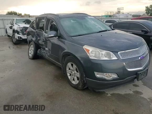 ✅ 2011 Chevrolet Traverse 2LT • VIN: 1GNKVJED6BJ136178 • Lot: 69265194. Wystawiony na Copart z przebiegiem 180 633 mil. Bezpłatny archiwum sprzedaży aukcyjnych z USA i szczegółowy raport historii pojazdu na DreamBid. Zdjęcie 11.
