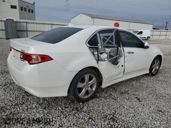 ✅ 2013 Acura TSX Special Edition • VIN: JH4CU2F82DC005973 • Lot: 82309395. Wystawiony na Copart z przebiegiem 142 305 mil. Bezpłatny archiwum sprzedaży aukcyjnych z USA i szczegółowy raport historii pojazdu na DreamBid. Zdjęcie 3.