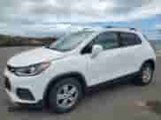 2020 Chevrolet Trax LT z VIN 3GNCJLSB7LL200222, wystawiony jako Copart lot #80557415 z przebiegiem 67 534 mil mil oraz Szkoda całkowita • Salvage title. Historia ofert i sprzedaży dostępna na DreamBid. Obrazek 1.