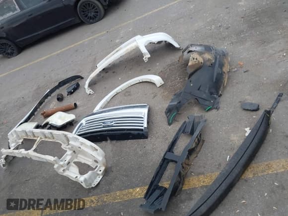 ✅ 2009 Ford Explorer XLT • VIN: 1FMEU73E29UA35599 • Lot: 41481413. Wystawiony na IAAI z przebiegiem 123 528 mil. Bezpłatny archiwum sprzedaży aukcyjnych z USA i szczegółowy raport historii pojazdu na DreamBid. Zdjęcie 12.